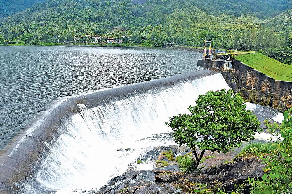2K kids: மேக்கரை அருவி, எருமைசாவடி அருவி... இதெல்லாம் எங்க இருக்கு தெரியுமா?