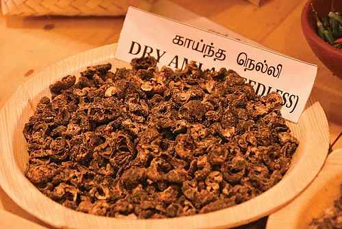 காணி மக்களின் விளைபொருள்கள்