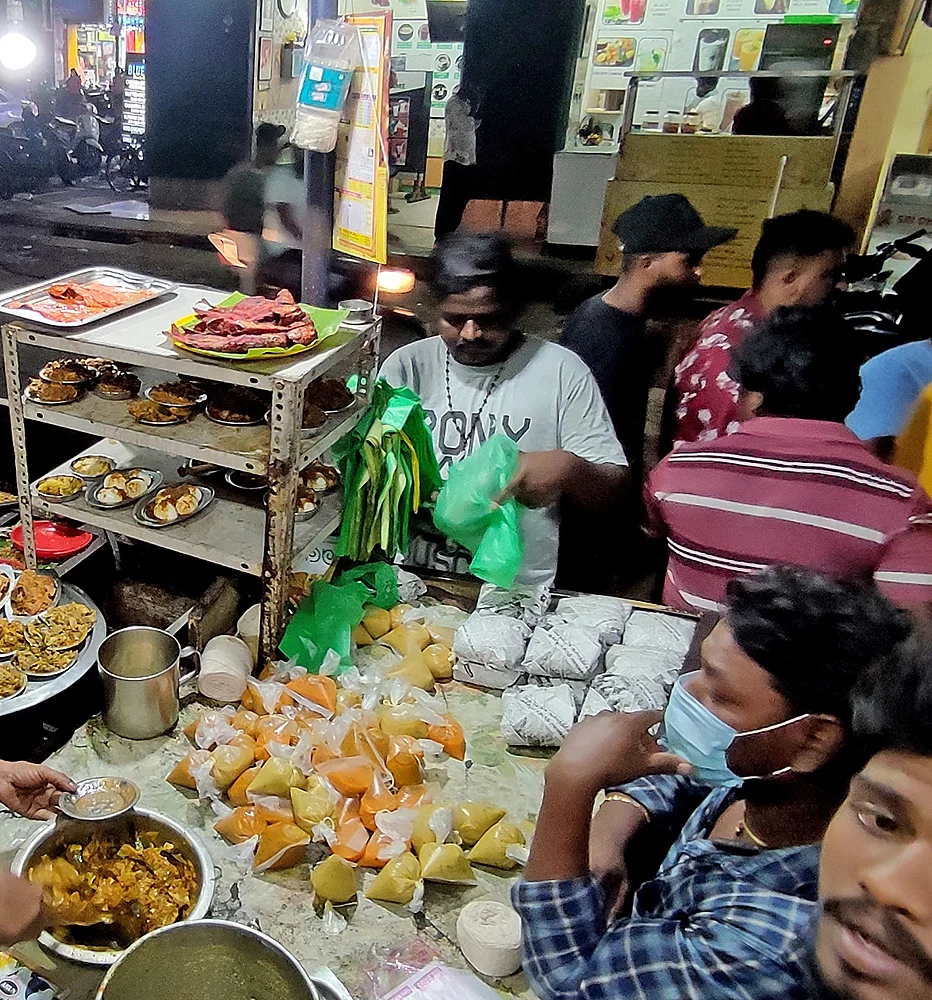 “பத்திரமா வீடு போய் சேரு பாப்பா!” - ராத்திரி ரவுண்ட்-அப் - புதுச்சேரி