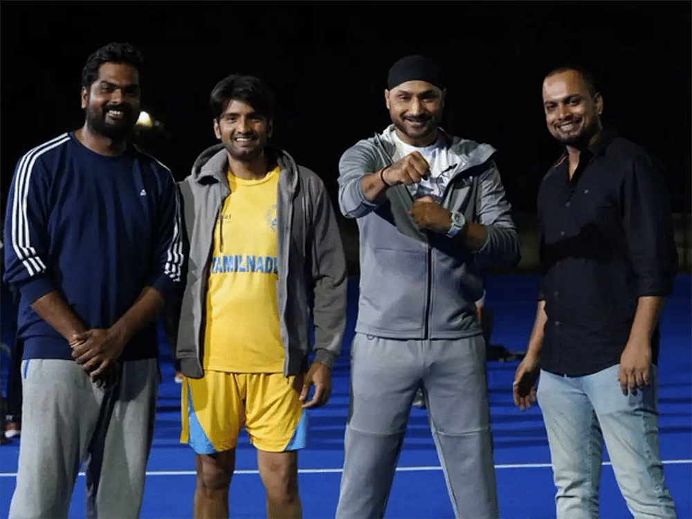 “சந்தானம் படத்தில் நடிக்க ஹீரோயின்கள் யோசிக்கிறாங்க!”