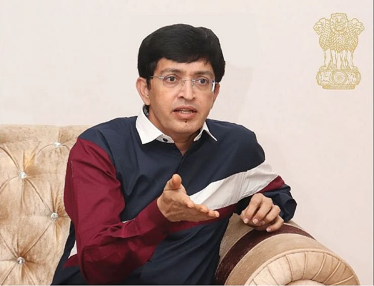 சுகாதாரத் துறை செயலர் ஜெ. ராதாகிருஷ்ணன்
