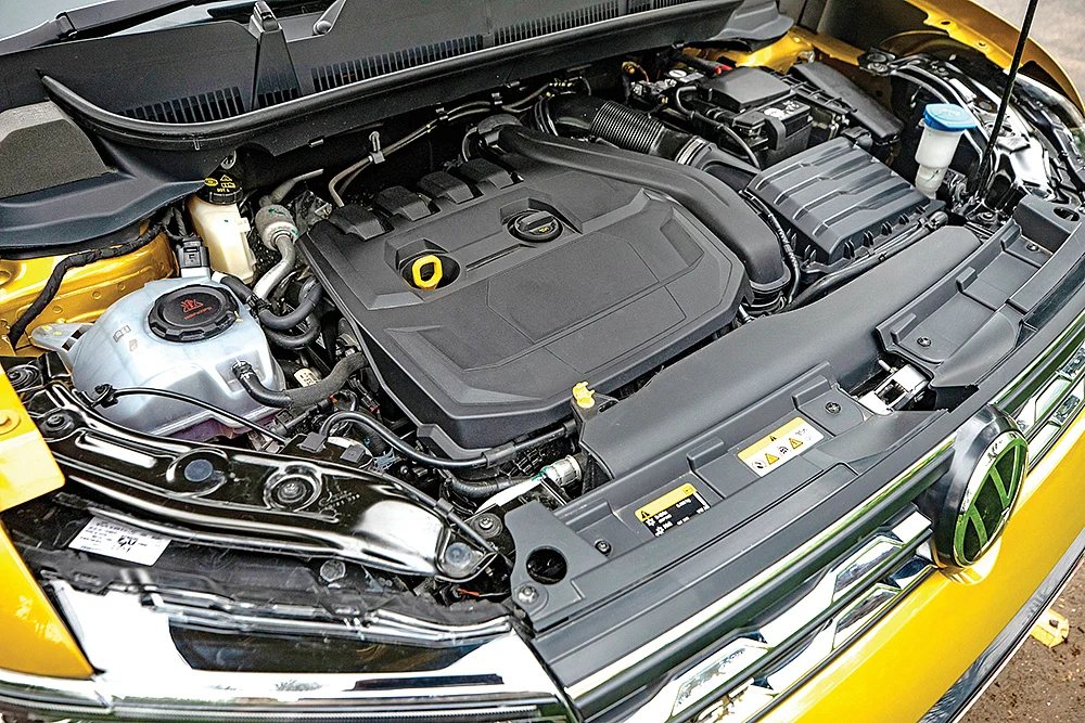 1.5லி பெட்ரோல் இன்ஜின் 150bhp பவரைத் தருகிறது.