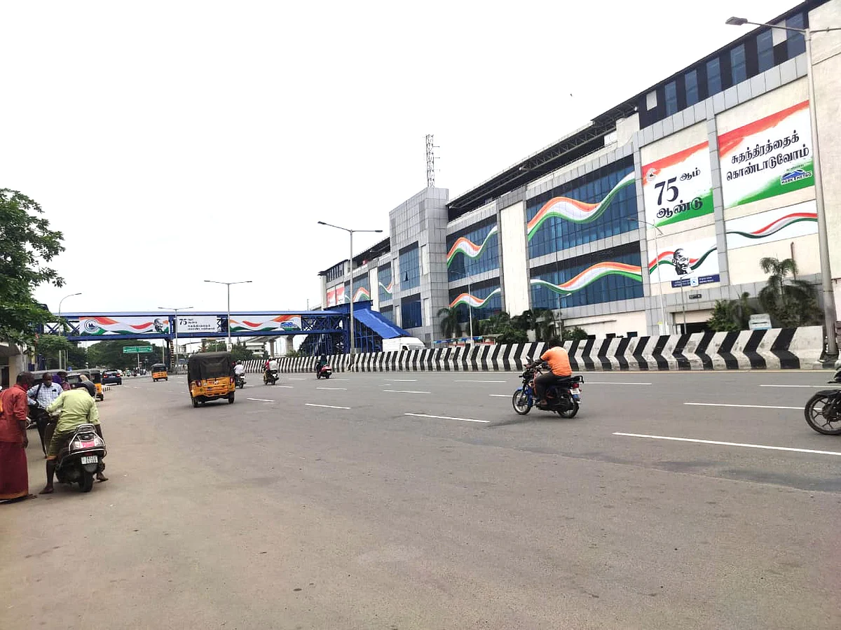75-வது சுதந்திர தினம் : ஆலந்தூர் மெட்ரோவின் புதிய முன்னெடுப்பு!
