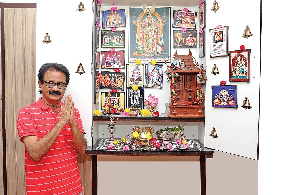 ‘ரஜினி சார் கேட்ட
ஸ்ரீராகவேந்திரர் ஓவியம்!’