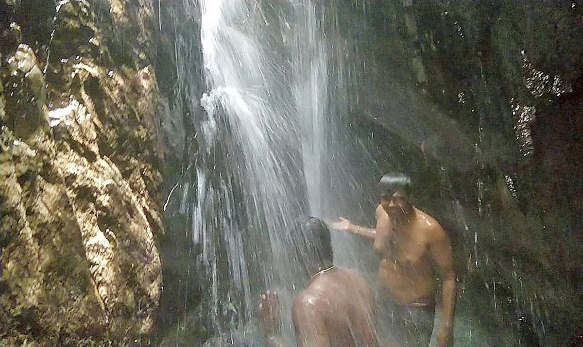வள்ளிச் சுனை