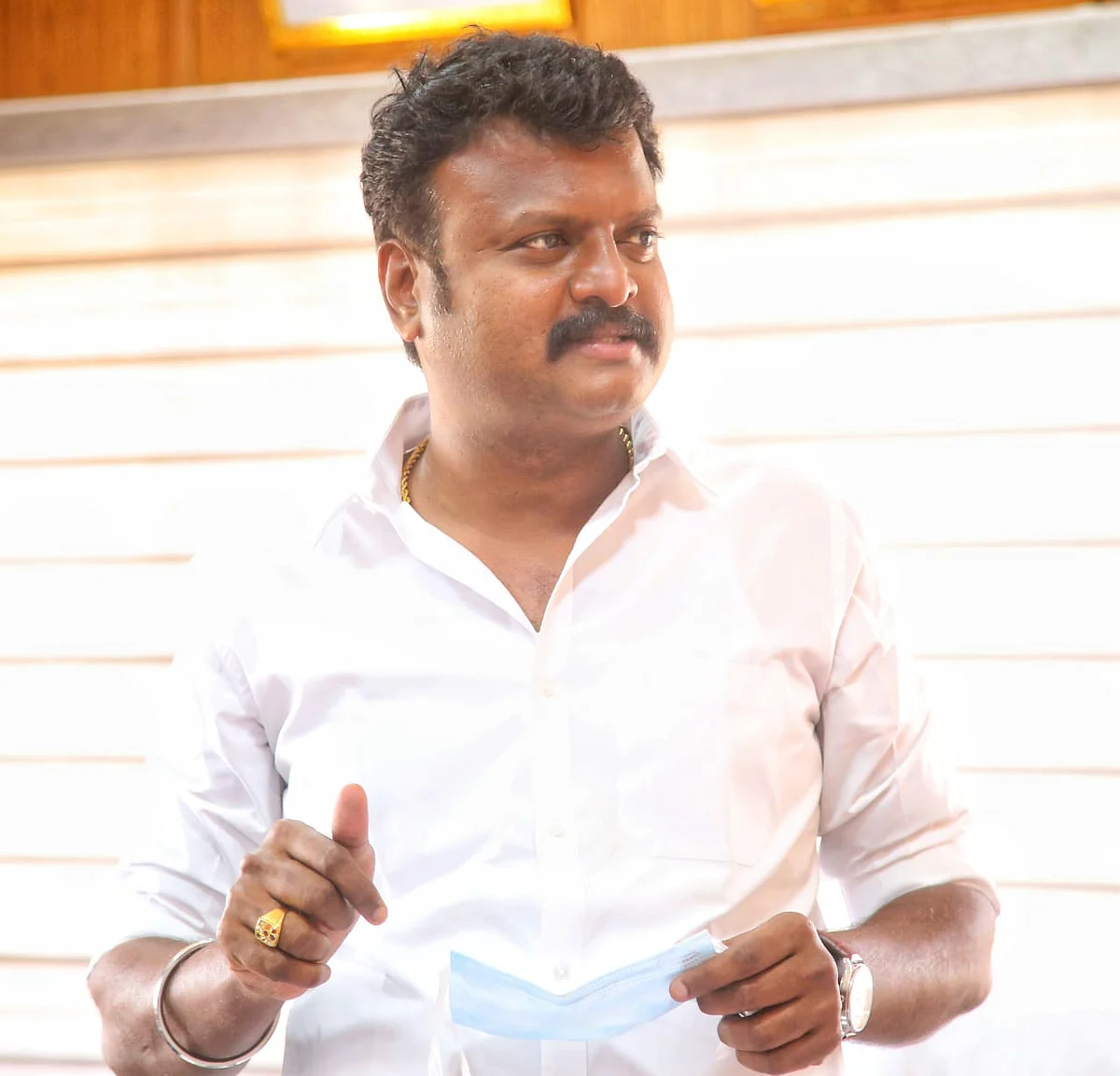 தஞ்சாவூர் மாநகராட்சி ஆணையர் சரவணக்குமார்