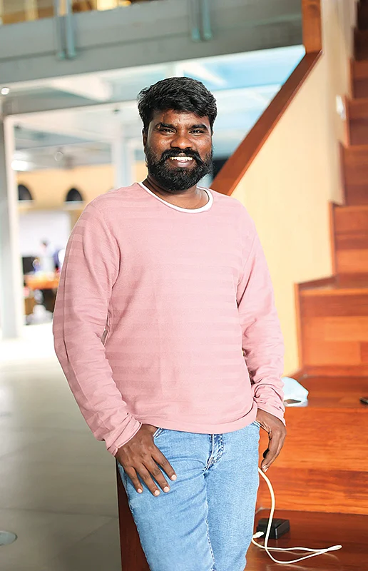 தங்கப்பதக்கம் வாங்கின மாதிரி இருந்துச்சு!