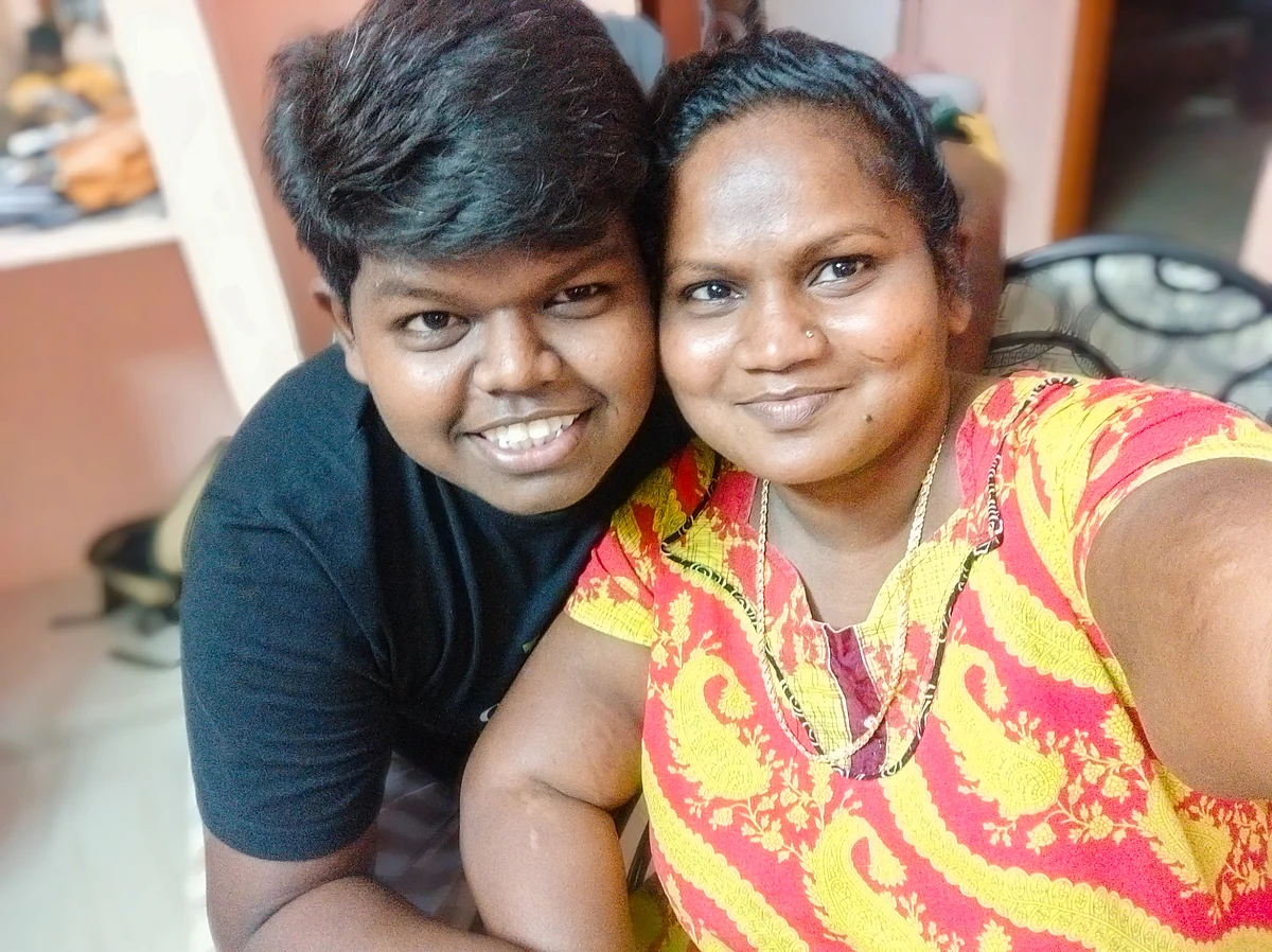மாரியம்மாளின் மகள், பேரன் சிவா...