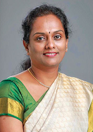பெண் உடலைப் பேசுவோம்... 2 - ஒழுக்கத்தைத் தீர்மானிப்பதல்ல பெண் பிறப்புறுப்பின் வேலை!
