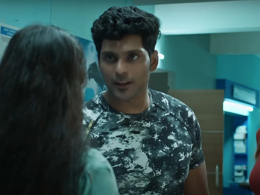AKS - 22 | ‘’இதுதான் கிராமத்து வளர்ப்பா?’’... பரத்தின் கேள்வியும், காயத்ரியின் கதவடைப்பும்!