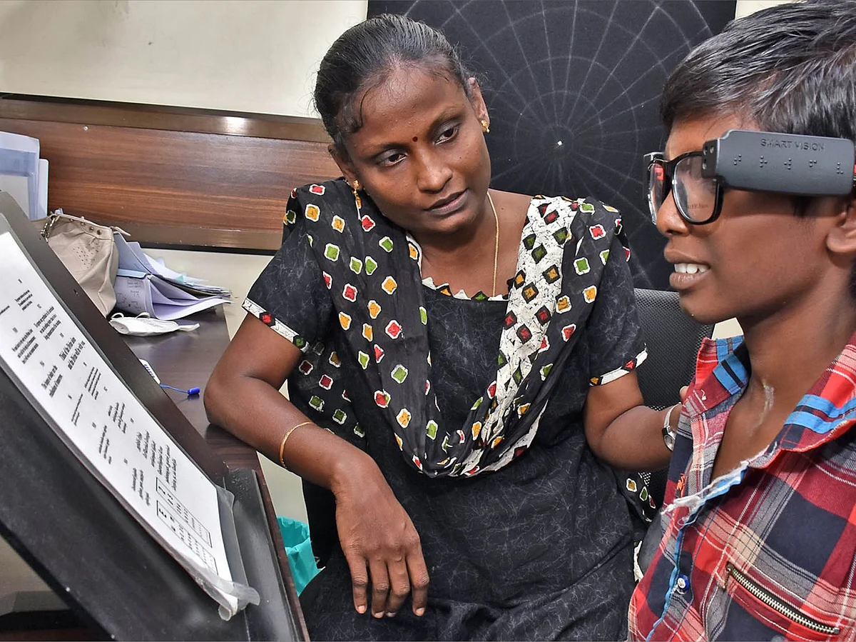 விழிகளில் வெளிச்சம் ஏற்றும் கருவி!