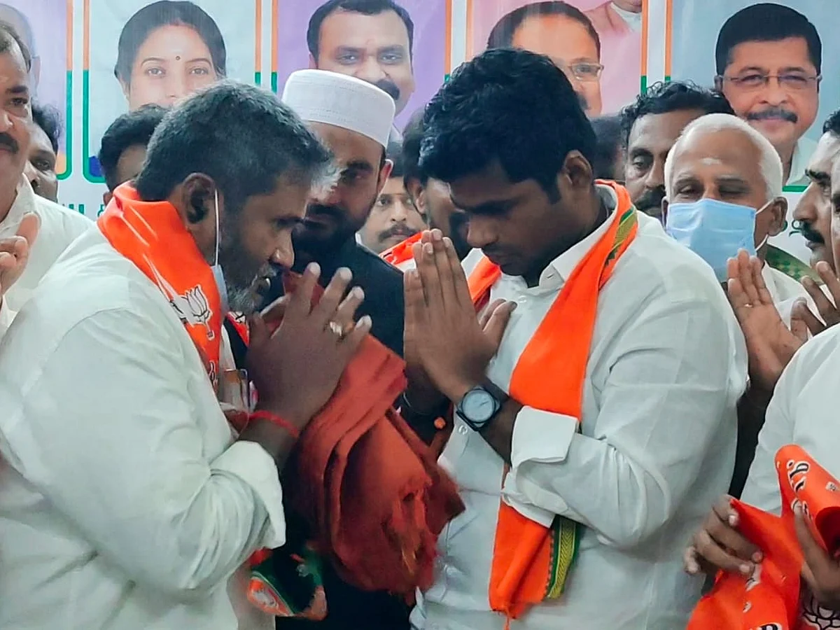 `இன்னொரு தலைவரைத் தவறாகப் பேசுவது எங்கள் டி.என்.ஏ-வில் கிடையாது!' - கோவையில் அண்ணாமலை