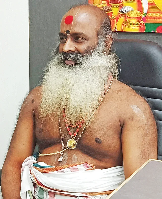 ஆனந்தாச்சாரியர்