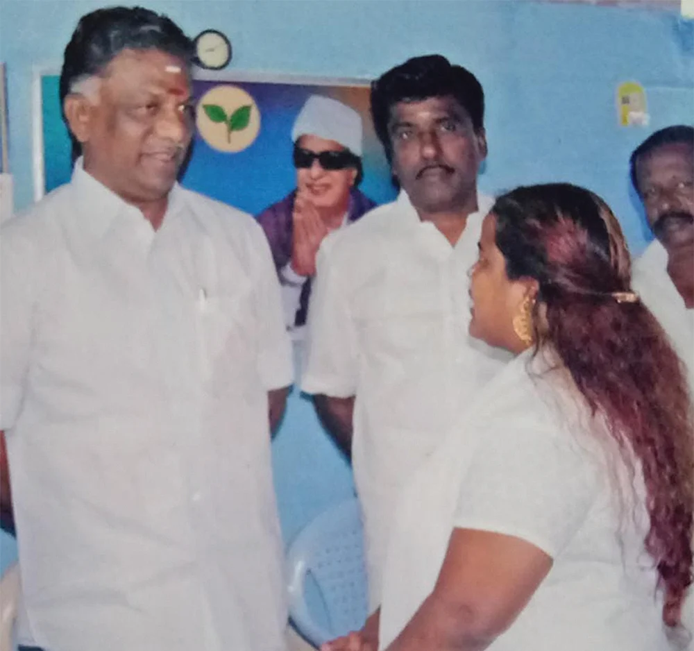“நான் காளி!” - பவித்ரா பகீர்...