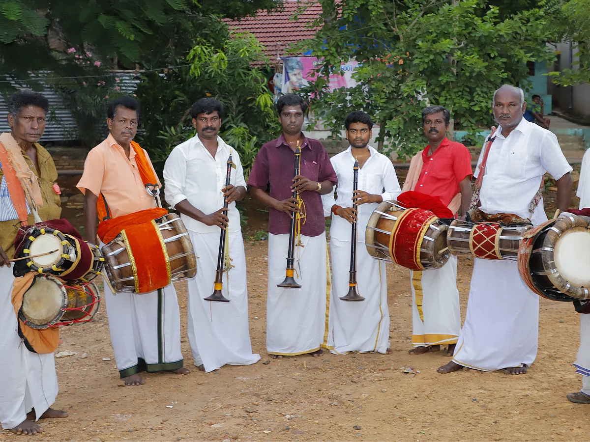 கலைகளைக் கைவிட்டு கலங்கும் நாட்டுப்புறக் கலைஞர்கள்! - ஊரடங்கு துயரங்கள்!
