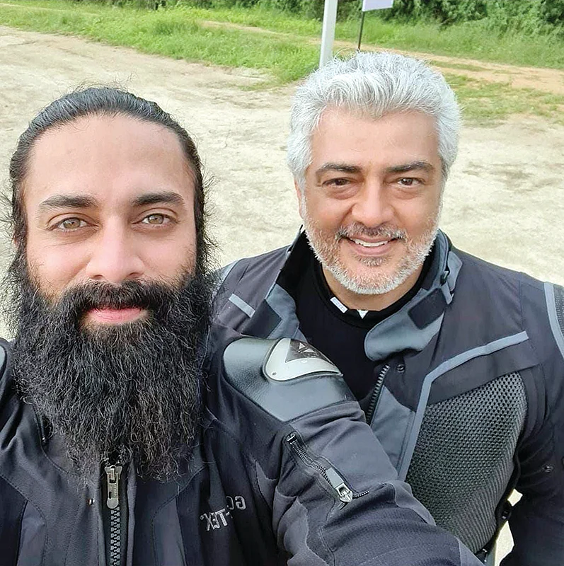 Navdeep - தல தரிசனம்!