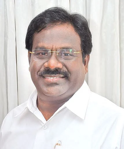 பா.ம.க வழக்கறிஞர் பாலு