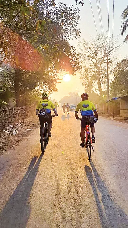 வாழ்க்கைத் துணையே வழித் துணையாய்...