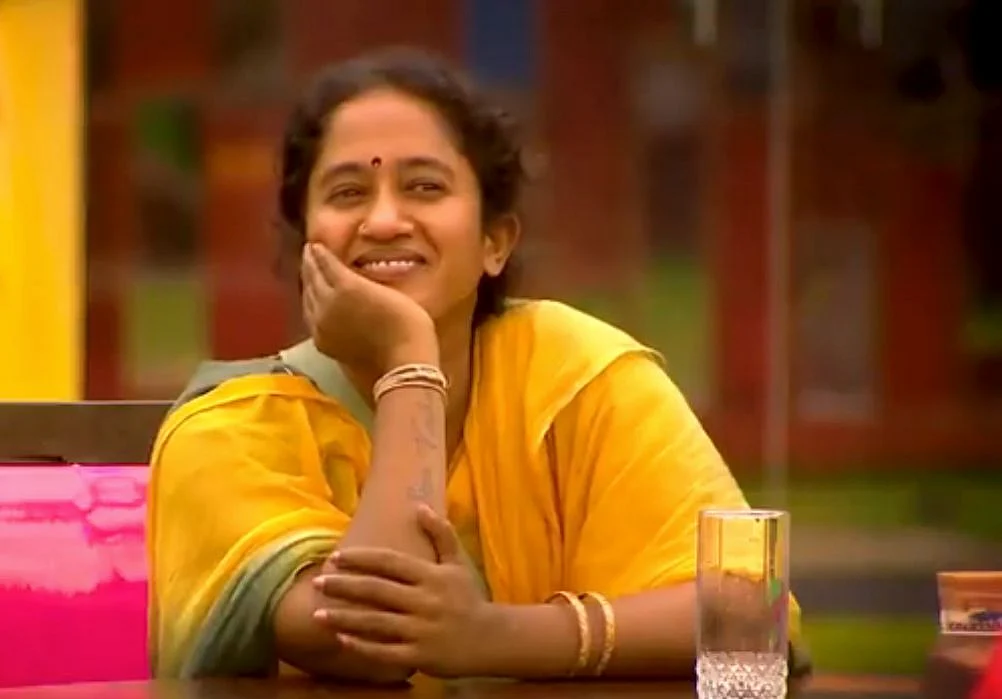 பிக் பாஸ் - 10|