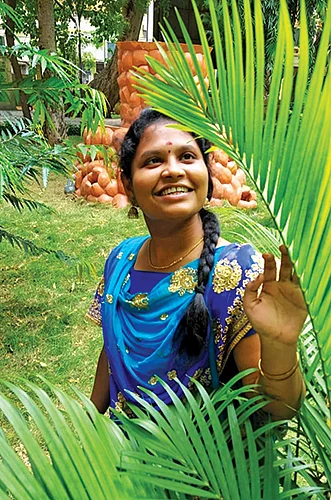 ரேவதி சோமசேகரன்