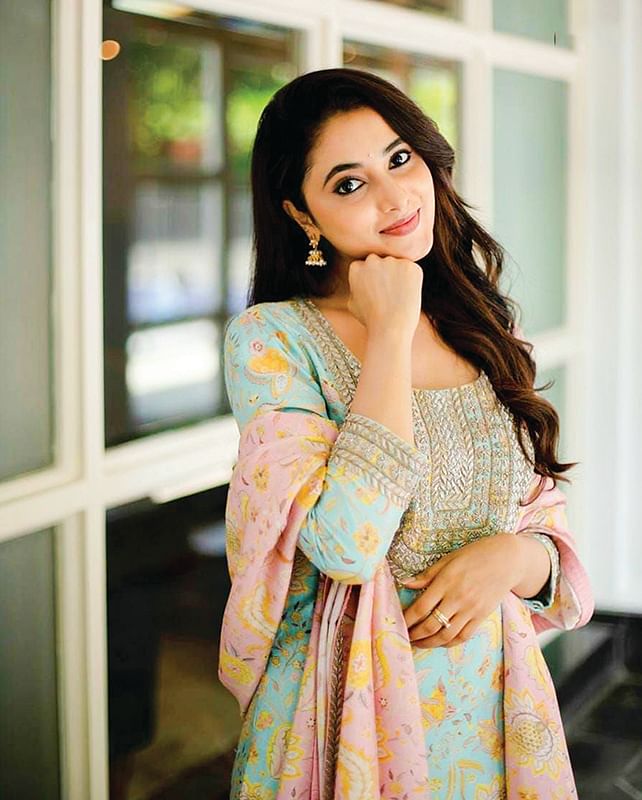 Priyanka Mohan: OMG பொண்ணு!
