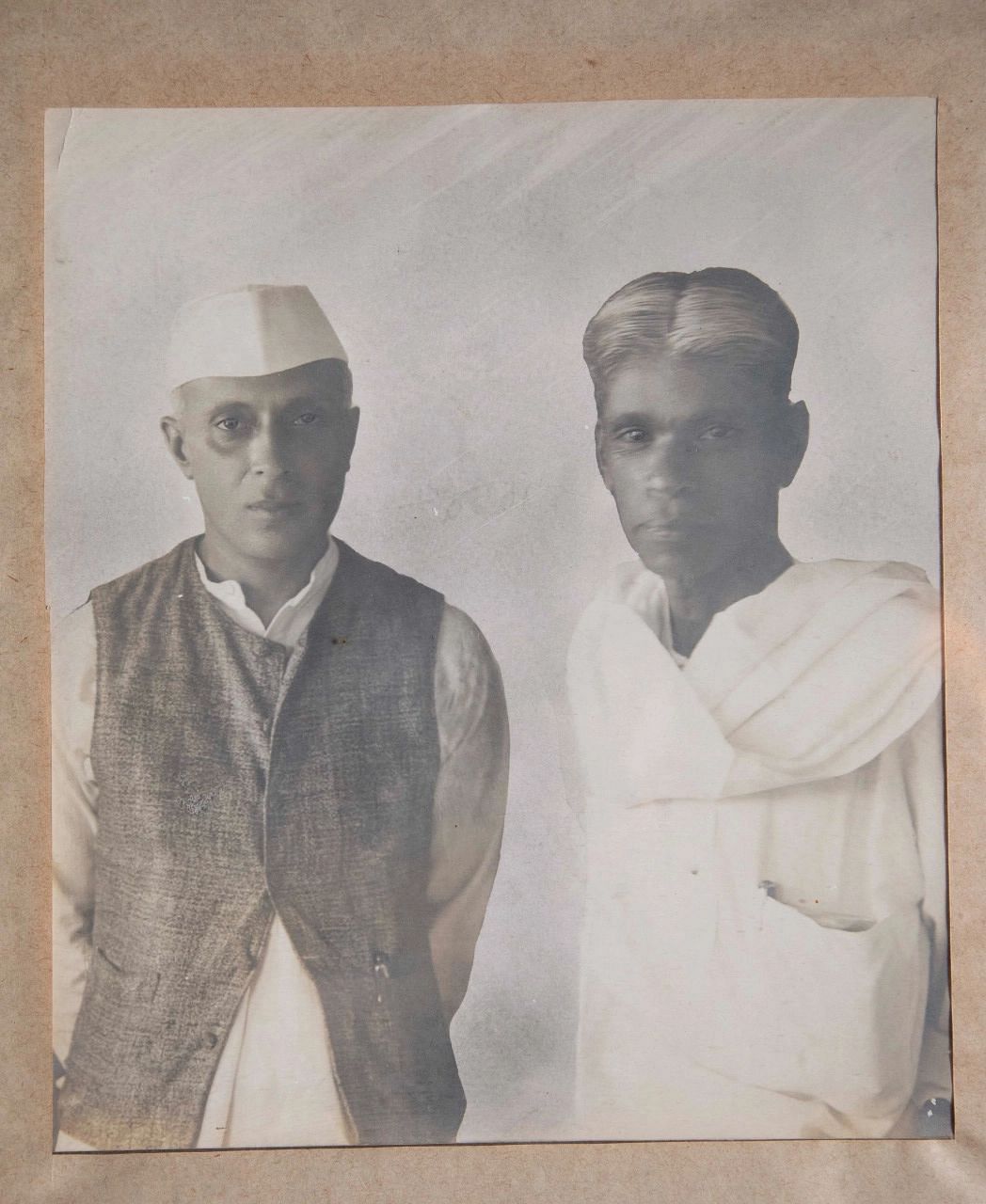 நேருவுடன் பி.ஆர்.தேவர்