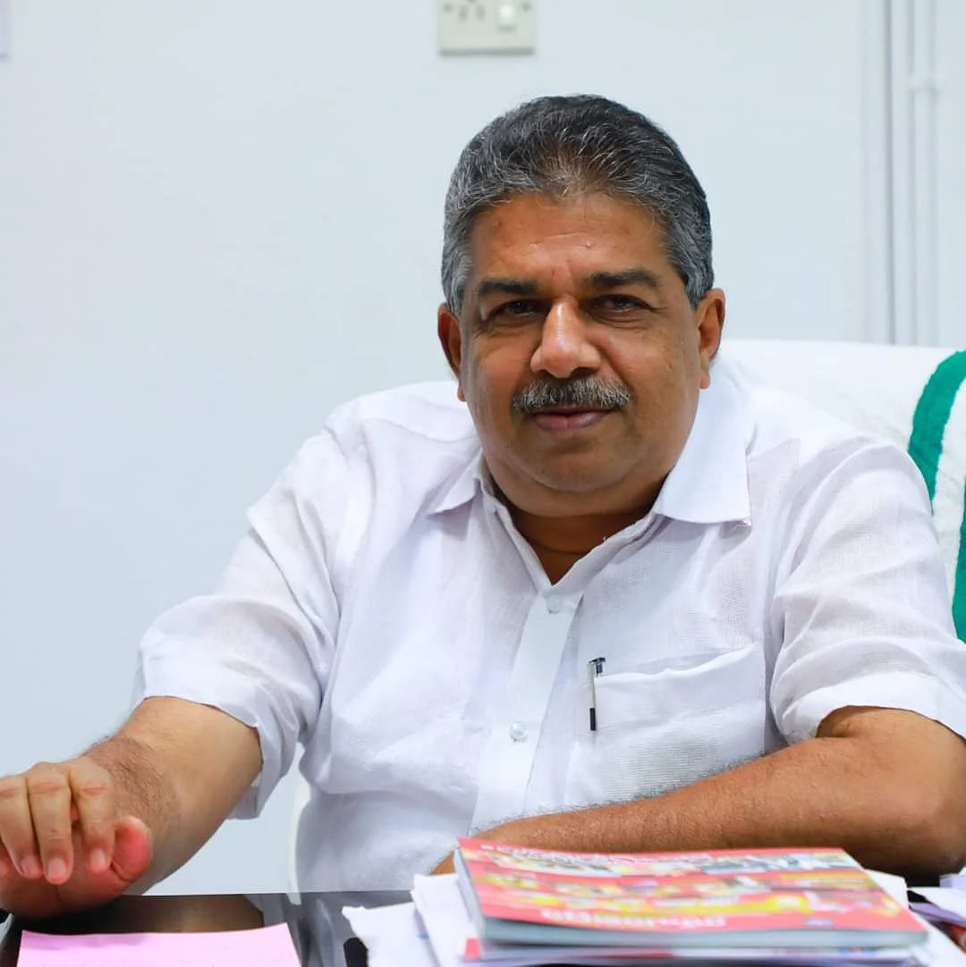 அமைச்சர் சஜி செறியான்