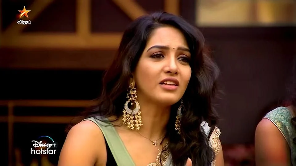 பிக் பாஸ் - 28