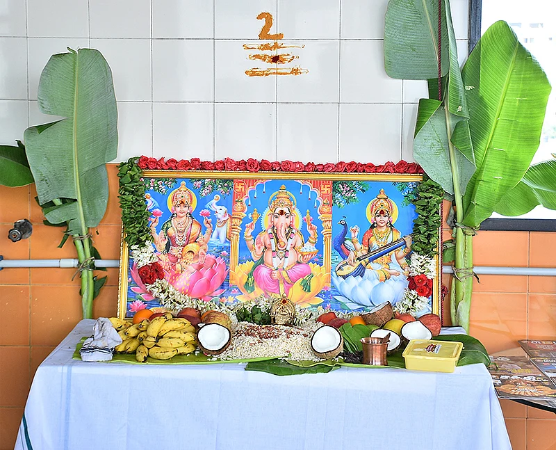 குலம் தழைக்க... குடும்பம் செழிக்க.. வரம் தரும் தேவியர்!