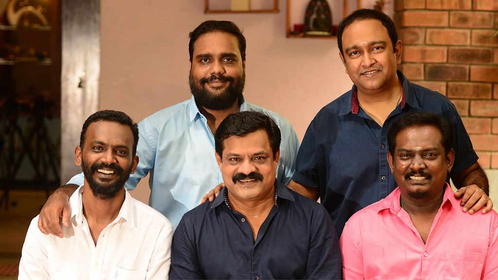 இயக்குநர்கள்