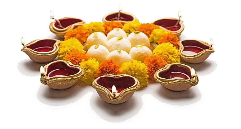 அன்பார்ந்த வாசகர்களே!