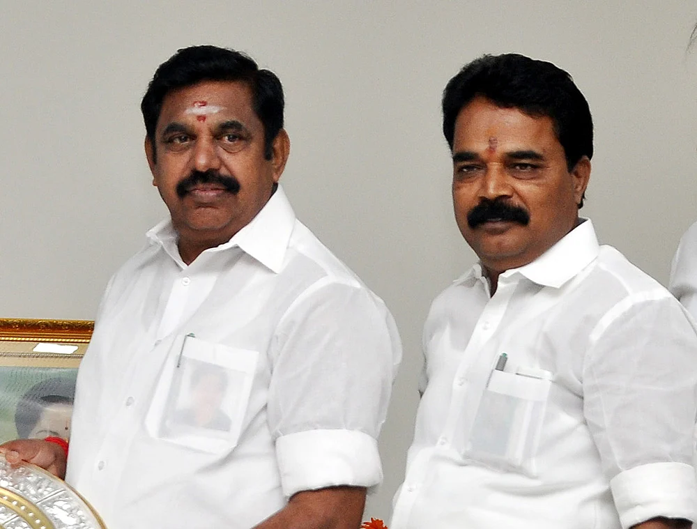 எடப்பாடி பழனிசாமி - இளங்கோவன்