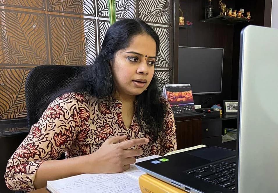தீபா வெங்கட்