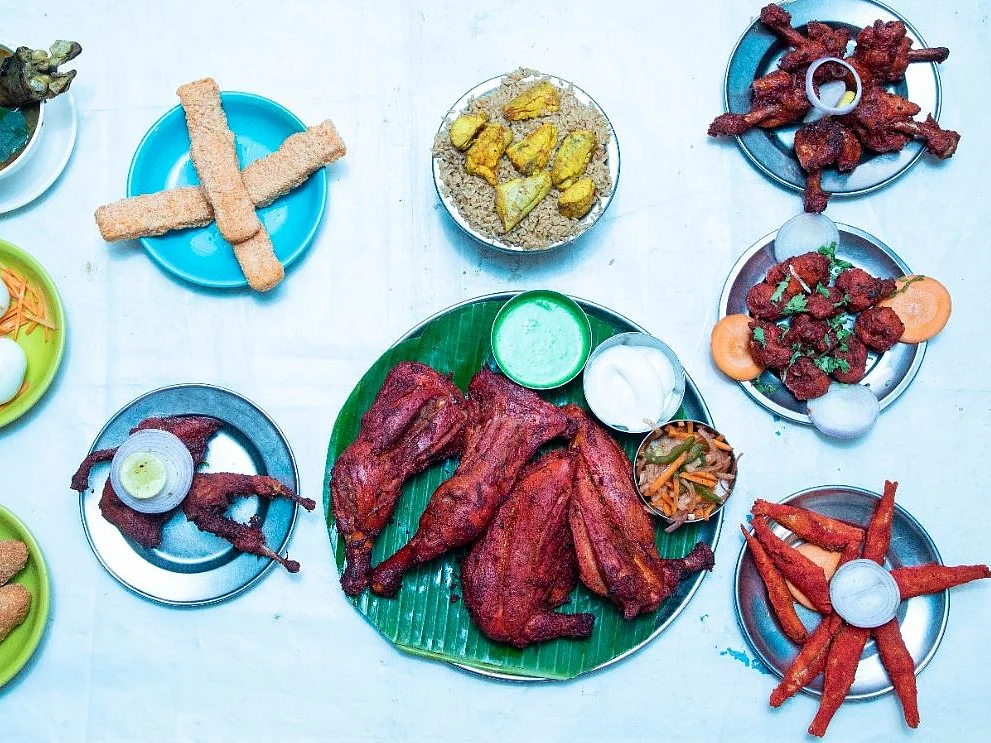 திருச்சி ருசி: பக்குவமான சுவைக்கு 'பாட்சா பிரியாணி!' சேரர்; சோழர்; பாண்டியர் பெயர்களில் குடில்கள்!