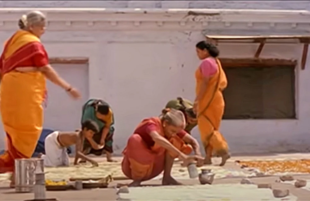 அவள் பதில்கள் 24 - அப்பள பிசினஸ்... அடுத்தகட்டத்துக்கு கொண்டு செல்ல என்ன வழி?