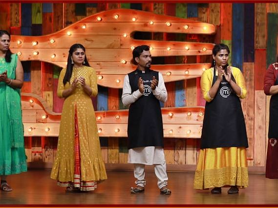 மாஸ்டர் செஃப்: ஓஹோ... தோனிக்குப் பிடிச்ச ஸ்வீட் இதானா? எலிமினேட்டான சுமித்ரா செய்த தவறு என்ன?!