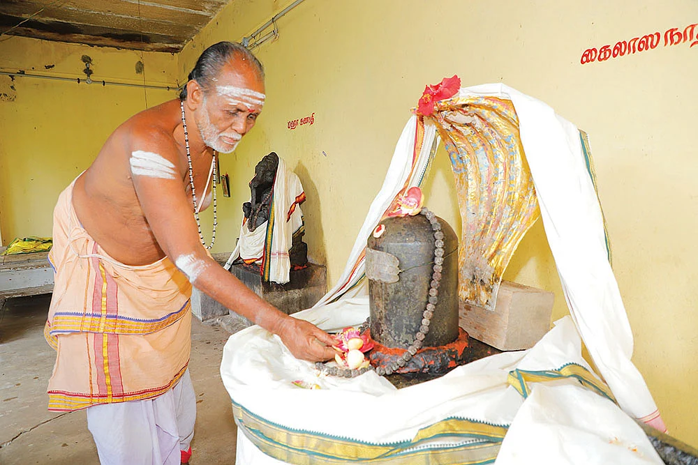 திருத்தொண்டர் 13 - `காலமெல்லாம் சுவாமியின் திருவடியில்தான்!'