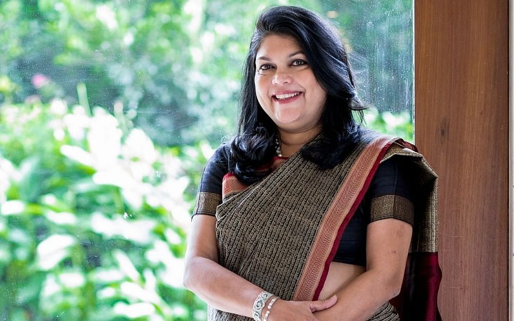 Nykaa: IPO மூலம் ஒரே நாளில் பில்லியனரான இந்தியப் பெண்; யார் இந்த ஃபல்குனி நாயர்?