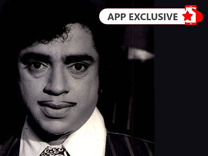 `சில்லறைத் தகராறுகளுக்கு செல்வதில்லை!' - Vikatan App Exclusive