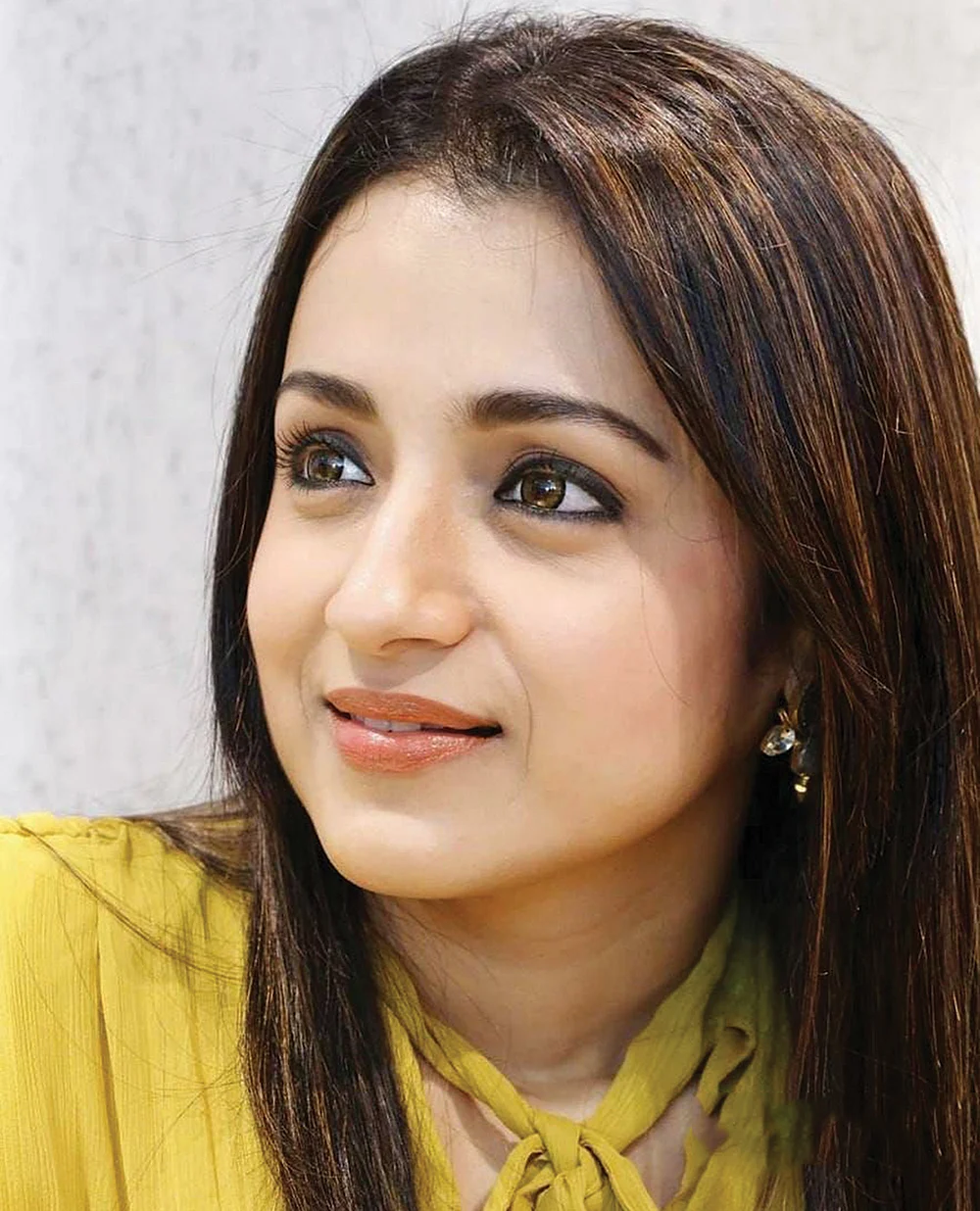 Trisha: நேர்கொண்ட பார்வை!