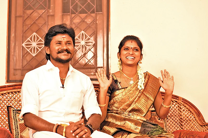 `உயிரில் கலந்தவர்
எங்கள் குலசாமி உருமநாதர்!'