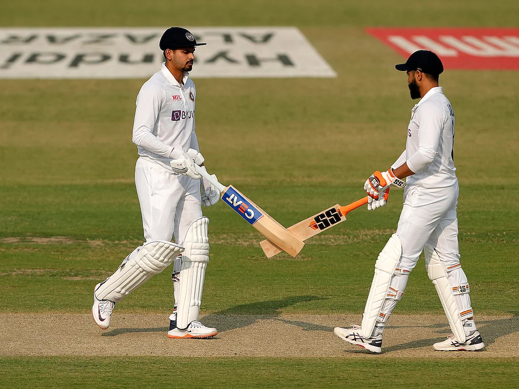 IND vs NZ| ஷ்ரேயஸ்-ஜடேஜா கூட்டணியின் அசத்தல் தொடருமா?