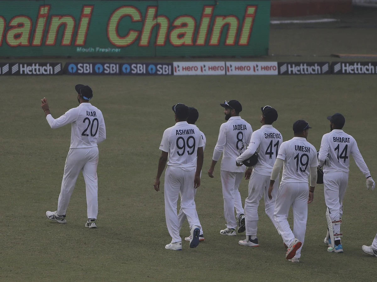 IND vs NZ | நூலிழையில் வெற்றியைப் பறித்த சூரிய ஒளி... கடைசி செஷனில் நடந்தது என்ன?!