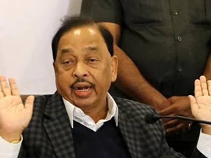 மகாராஷ்டிரா: மார்ச் மாதம் பாஜக தலைமையில் அரசு அமையும்; அடித்துச் சொல்லும் மத்திய அமைச்சர்!