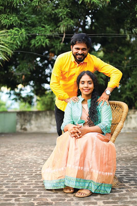 விகடன் TV: “நாலஞ்சு தடவை கல்யாணம் பண்ணிட்டோம்!”