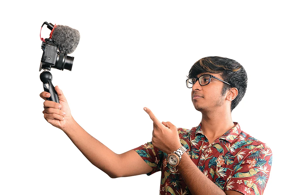 SHAREபட்டா பரம்பரை: “சின்னப் பையன்னு என்னைக் கிண்டல் பண்ணுனாங்க!”