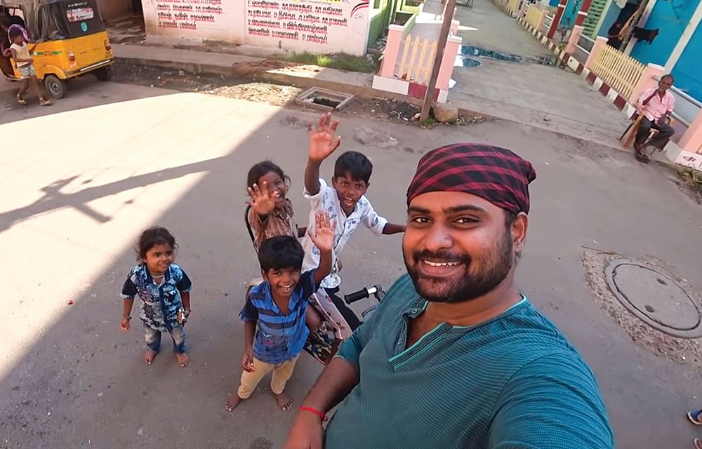 SHAREபட்டா பரம்பரை: “மனிதர்களைப் படிச்சா வாழ்க்கையைப் புரிஞ்சுக்கலாம்!”