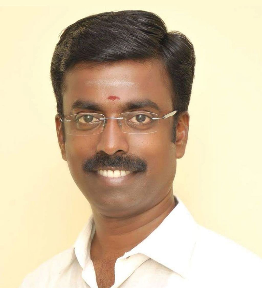 பாபு முருகவேல்