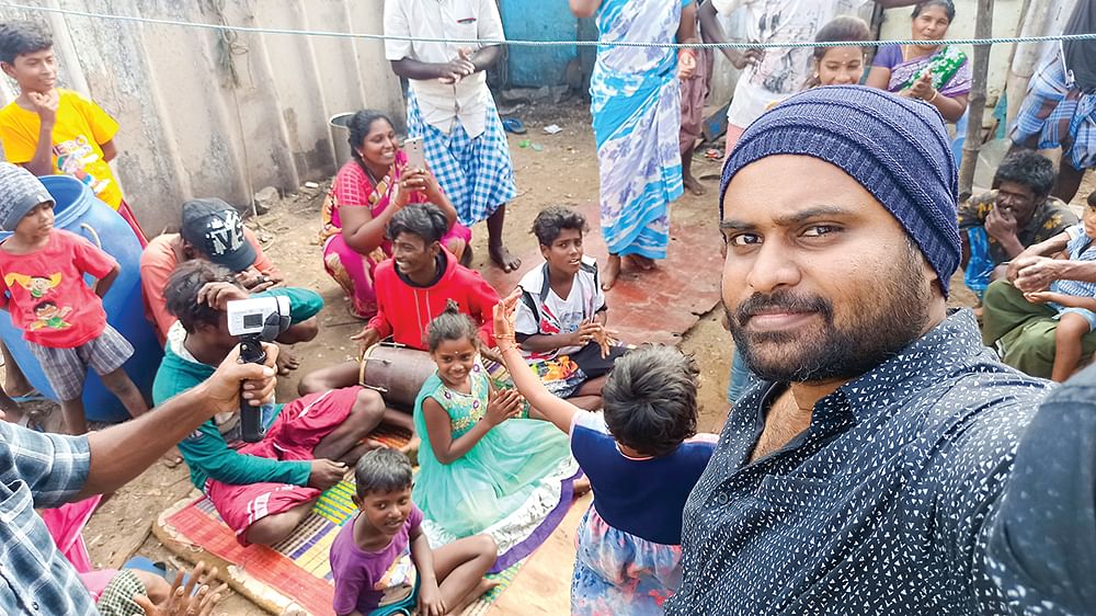 SHAREபட்டா பரம்பரை: “மனிதர்களைப் படிச்சா வாழ்க்கையைப் புரிஞ்சுக்கலாம்!”