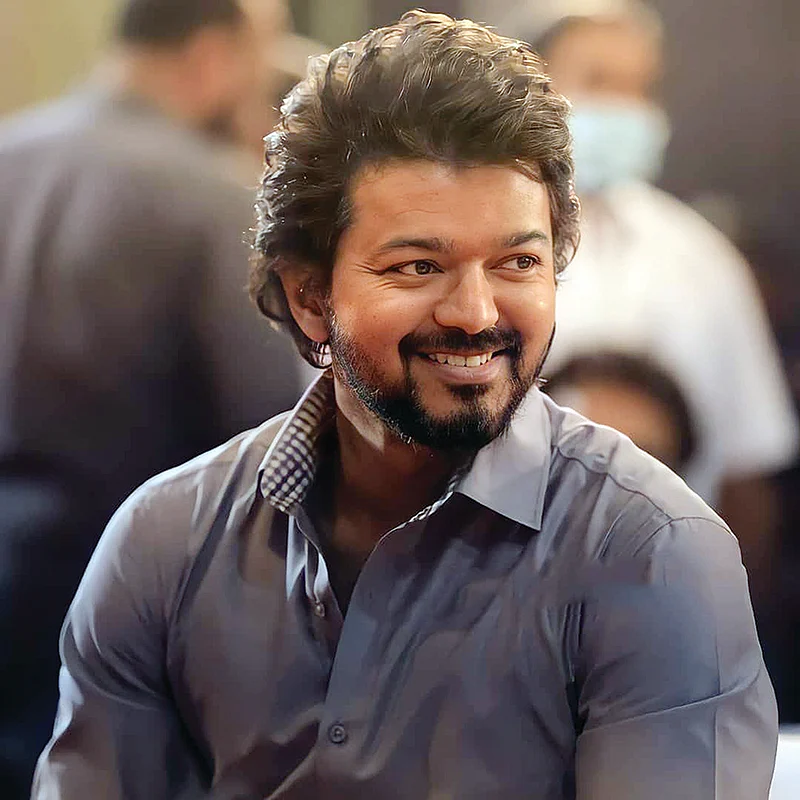 ஷாப்பிங்மாலைக் கைப்பற்றும் தீவிரவாதிகள்... காப்பாற்றும் விஜய்! - ‘பீஸ்ட்’ எக்ஸ்க்ளூசிவ்